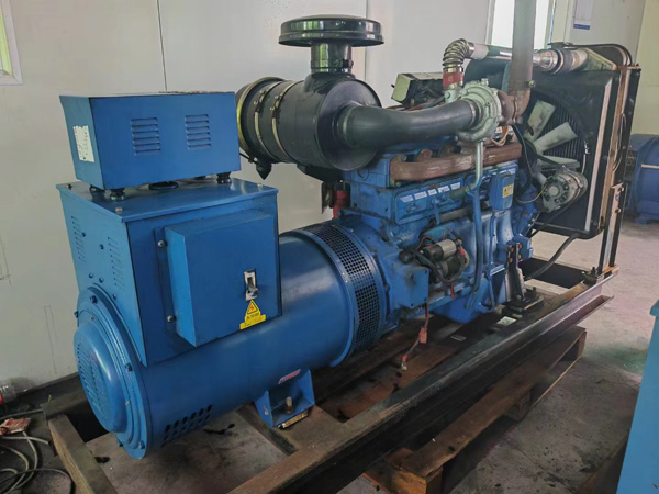 冠县100kW柴油发电机组使用多级机油有哪些优缺点？